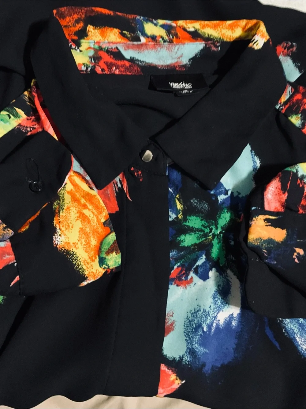Floral Print Button-Up Blouse - black Multi Color Floral - Picture 7 of 10